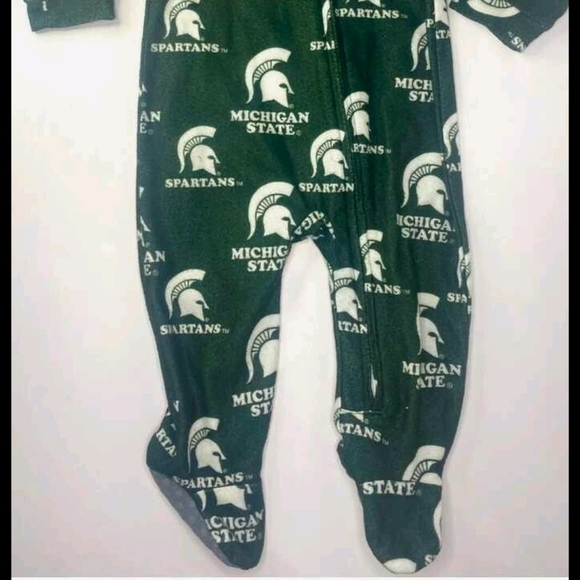 Michigan State Spartans One Piece Infant Pajamas 0-3 Months - Picture 2 of 3